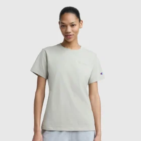 Κλασικό T-shirt, λογότυπο στο αριστερό στήθος σε τόνους του ίδιου χρώματος